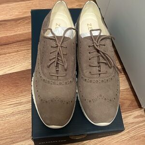 Brand new Cole Haan ZeroGrand Oxford shoe in taupe suede